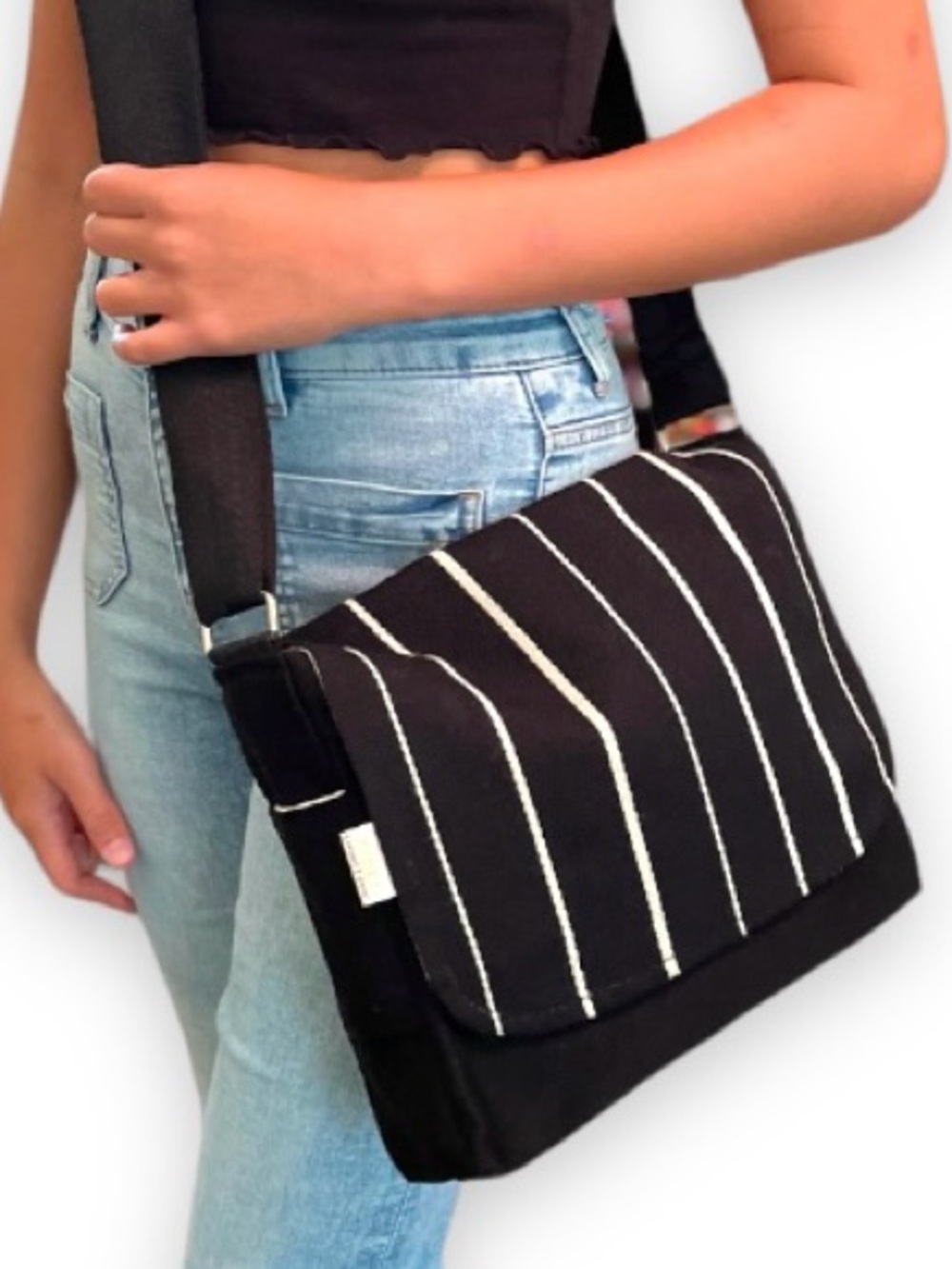 R2SD Limited Edition Woven Stripe Messenger Crossbody Bag Minimalist Unisex NWOT